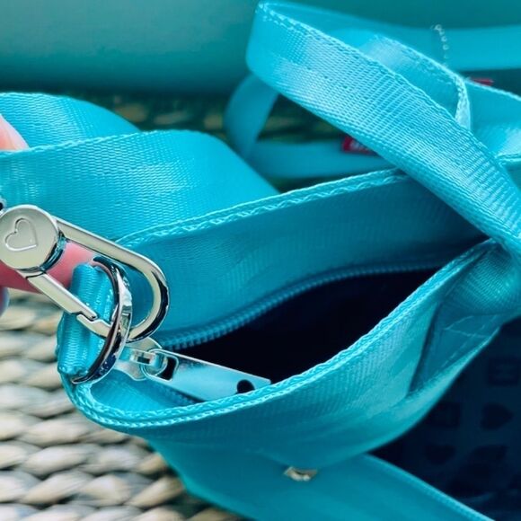 NEW Harveys Mini Streamline Turquoise Handbag - Picture 13 of 16